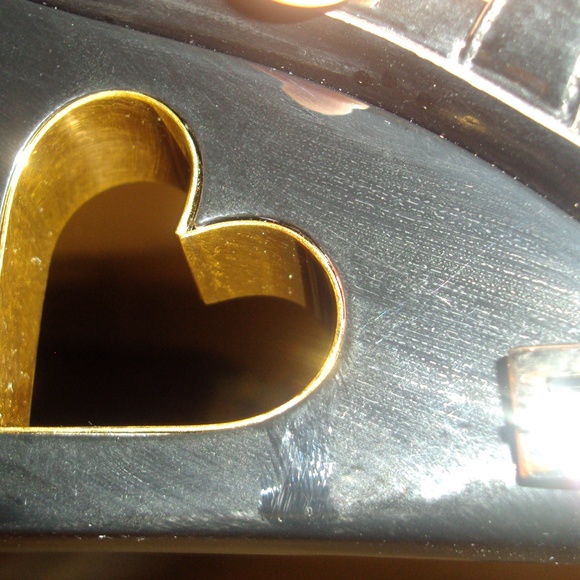 Prada - Picture 6 of 6